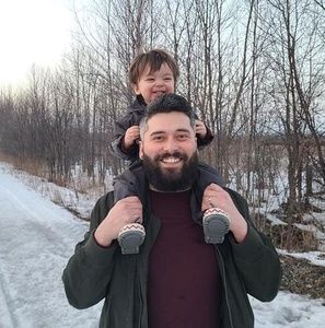 Meet your Posher, Eric